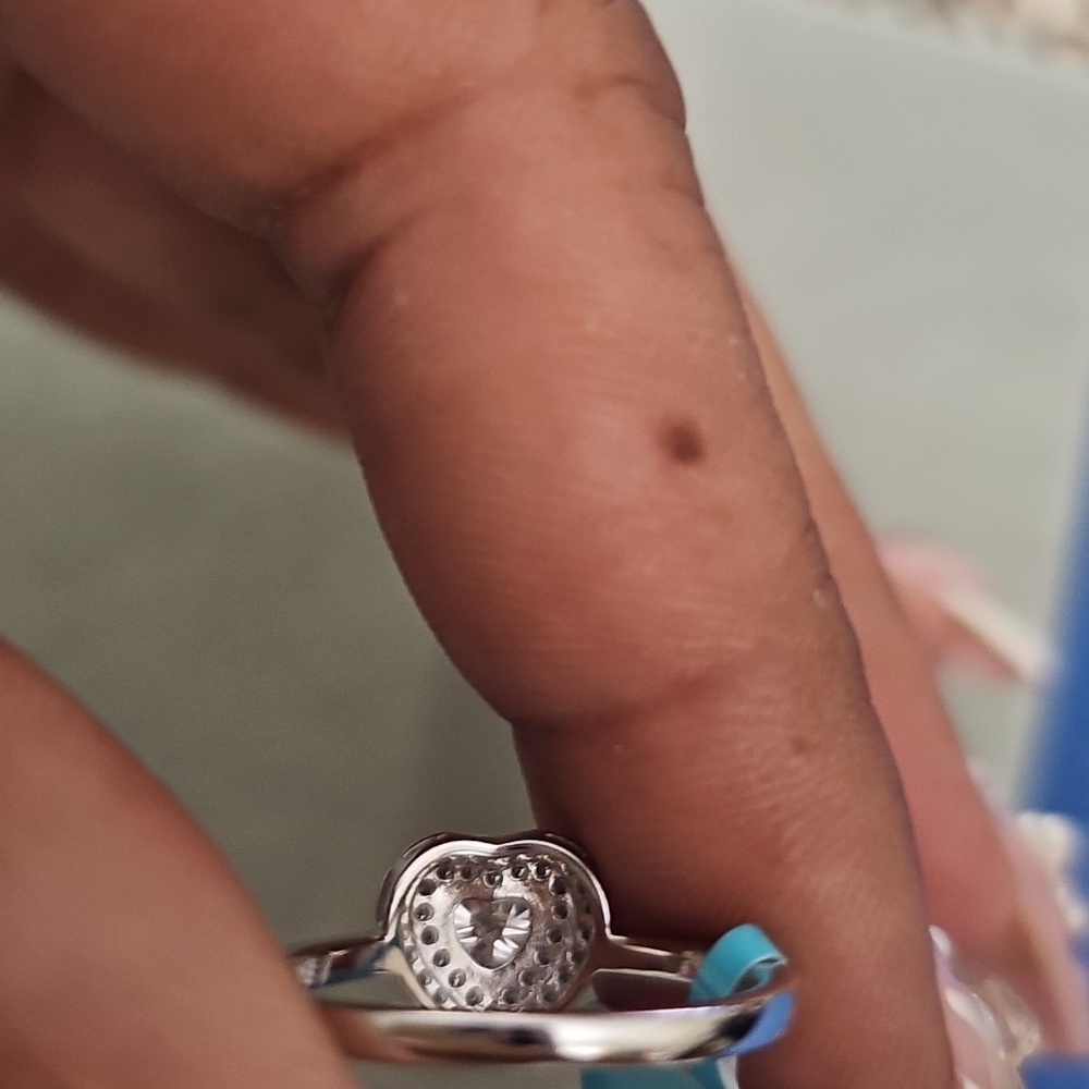 NWT Moissanite Heart Ring Size 7 Sterling Silver - Picture 5 of 10